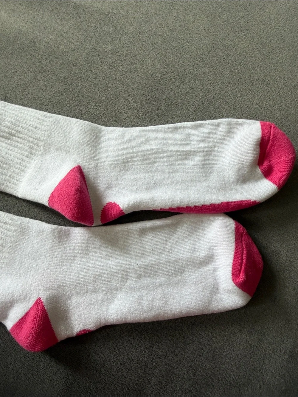 NEW Roller Rabbit White Crew Socks with Monkey and Heart Floral Pattern